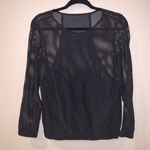 Lululemon mesh crewneck
